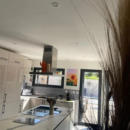 Mas Laome Proche D'uzes 펜션 Saint-Just-et-Vacquières